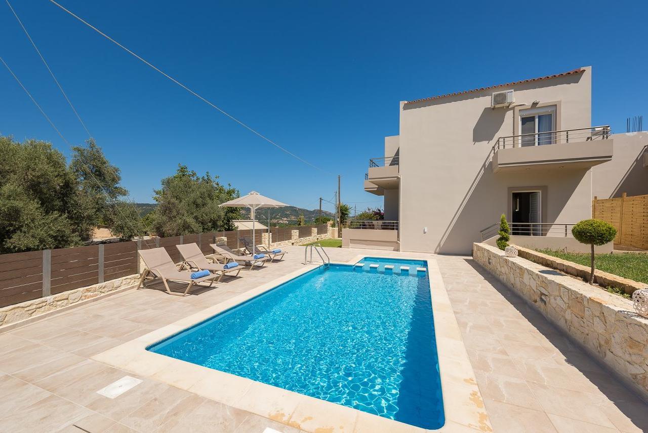 Villa Neaira Vatolakkos  ภายนอก รูปภาพ